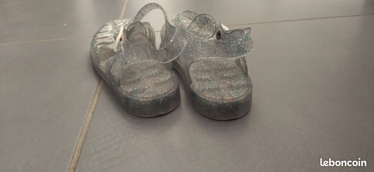Chaussures méduses plage paillettes (image 4)