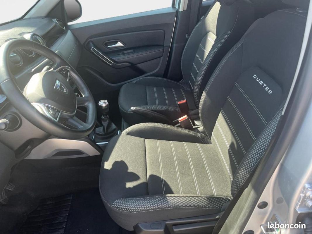 Dacia Duster 1.5 Blue dCi 115ch Prestige 4x2 (image 14)