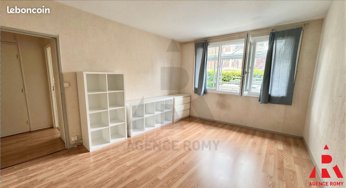 Appartement 2 pièces 44 m² · à Versailles · 44 m² · 280 000 €