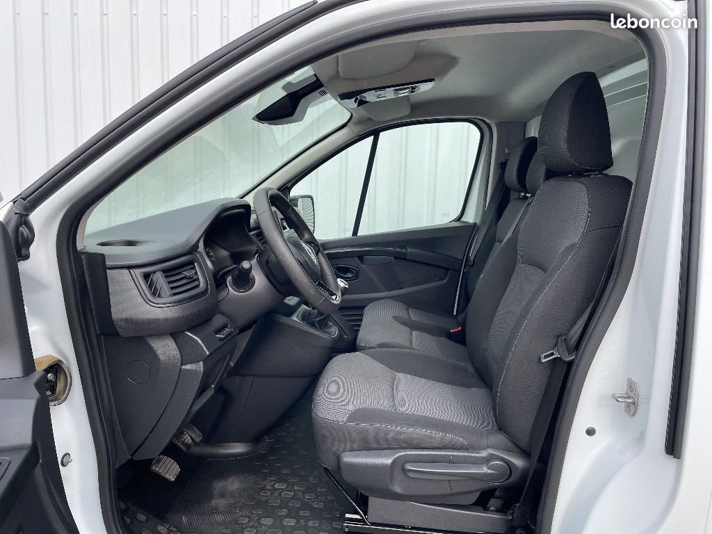 Renault Trafic FOURGON FGN L1H1 3000 KG BLUE DCI 130 CONFORT (image 15)