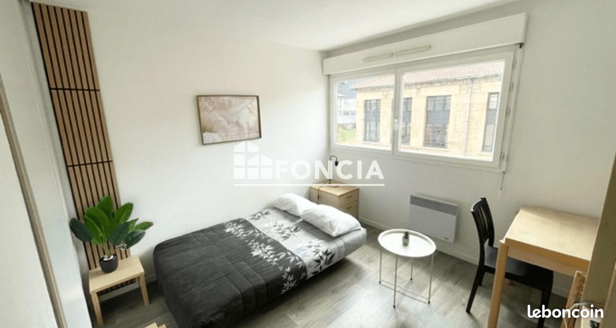 Appartement 1 pièce 18 m² · à Saint-Étienne · 18 m² · 395 €/mois