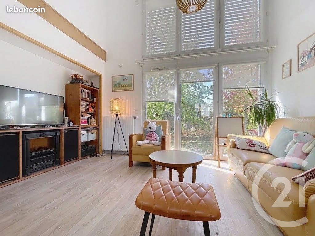 Maison 4 pièces 86 m² · à Moissy-Cramayel · 86 m² · 285 000 €