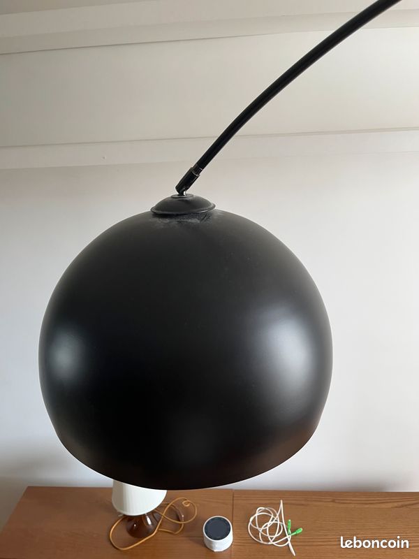 Lampadaire arc noir Habitat (image 4)