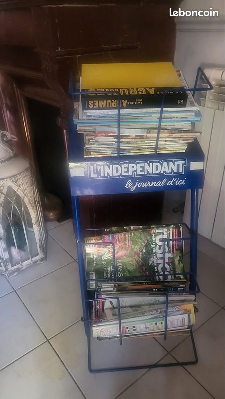 Support à journeaux/livres... (image 1)