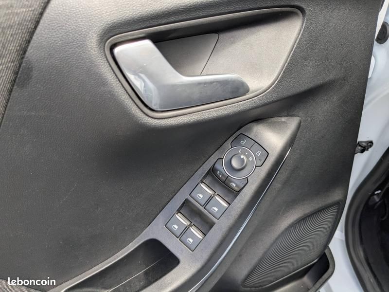 Ford Puma 1.0 Flexifuel E85 BIOETHANOL DE SERIE 125ch S&S mHEV Titanium (image 8)