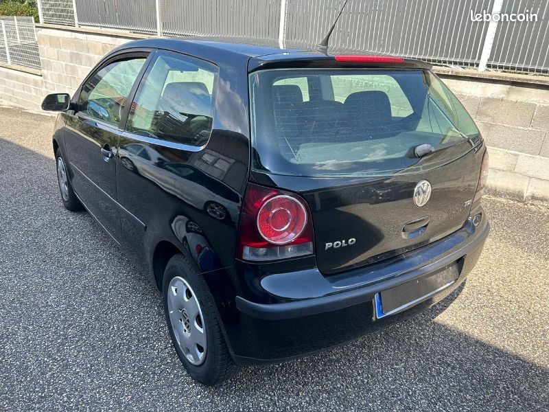 A saisir Volkswagen polo 1.4 tdi 70 concept (image 4)