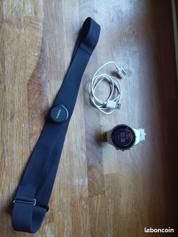 Suunto spartan ultra avec ceinture cardio fréquence Sport