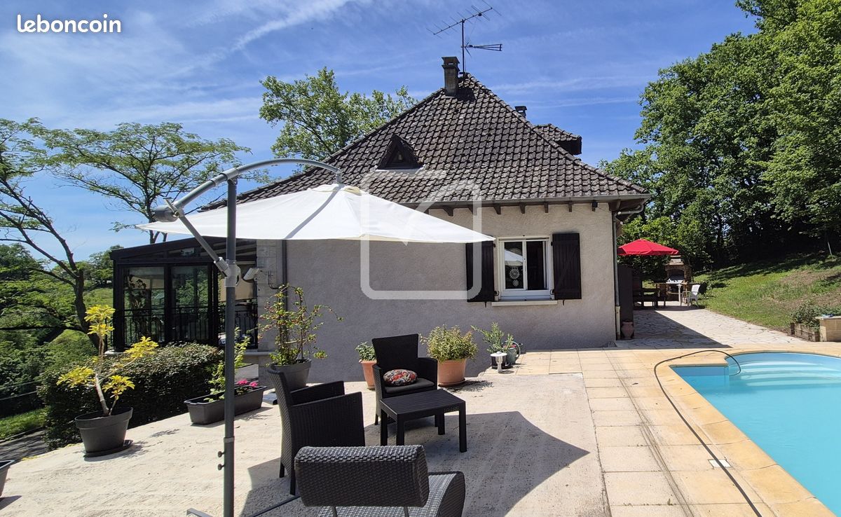 Maison 8 pièces 158 m² · à Malemort · 158 m² · 493 000 €