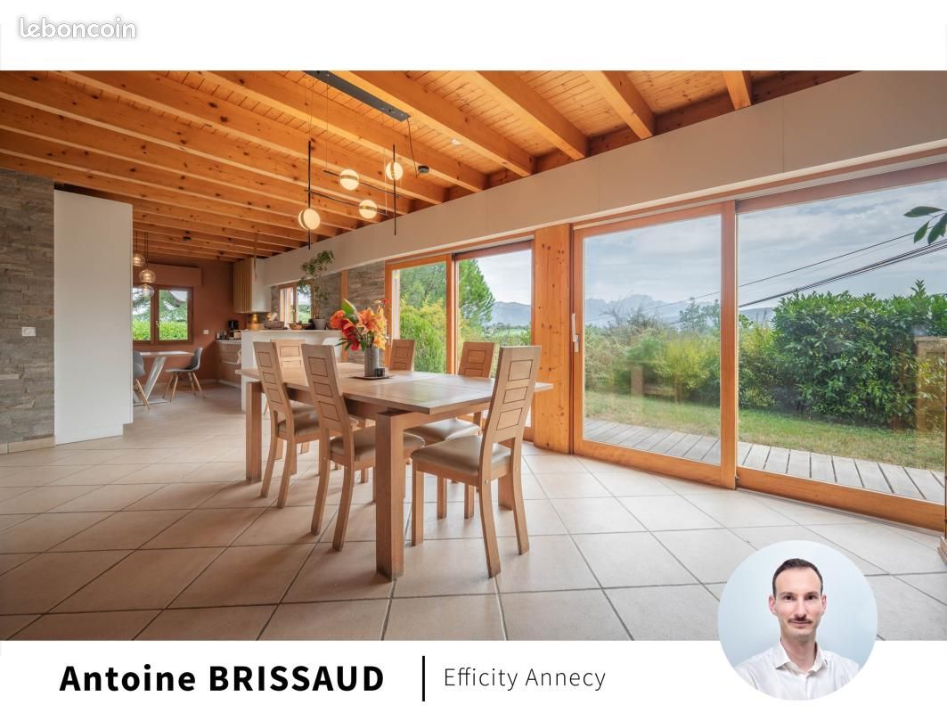 Maison 6 pièces 177 m² · à Poisy · 177 m² · 899 000 €