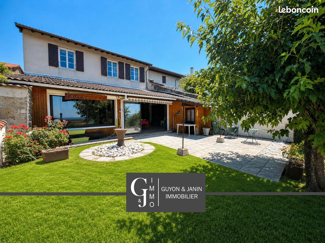 Maison 6 pièces 258 m² · à Revonnas · 258 m² · 350 000 €