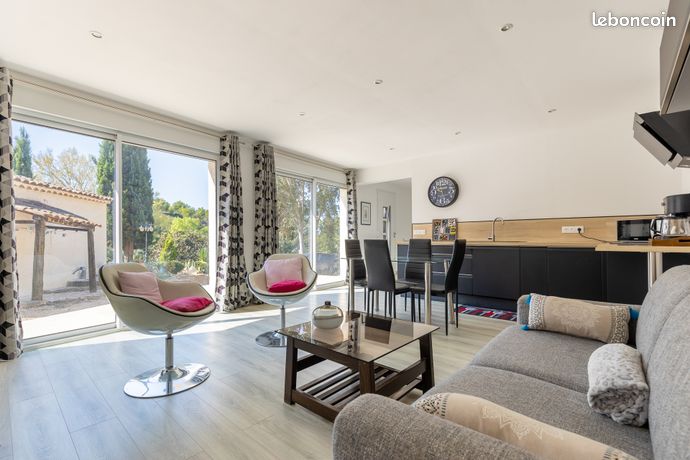 Propriété 8 pièces 202 m²