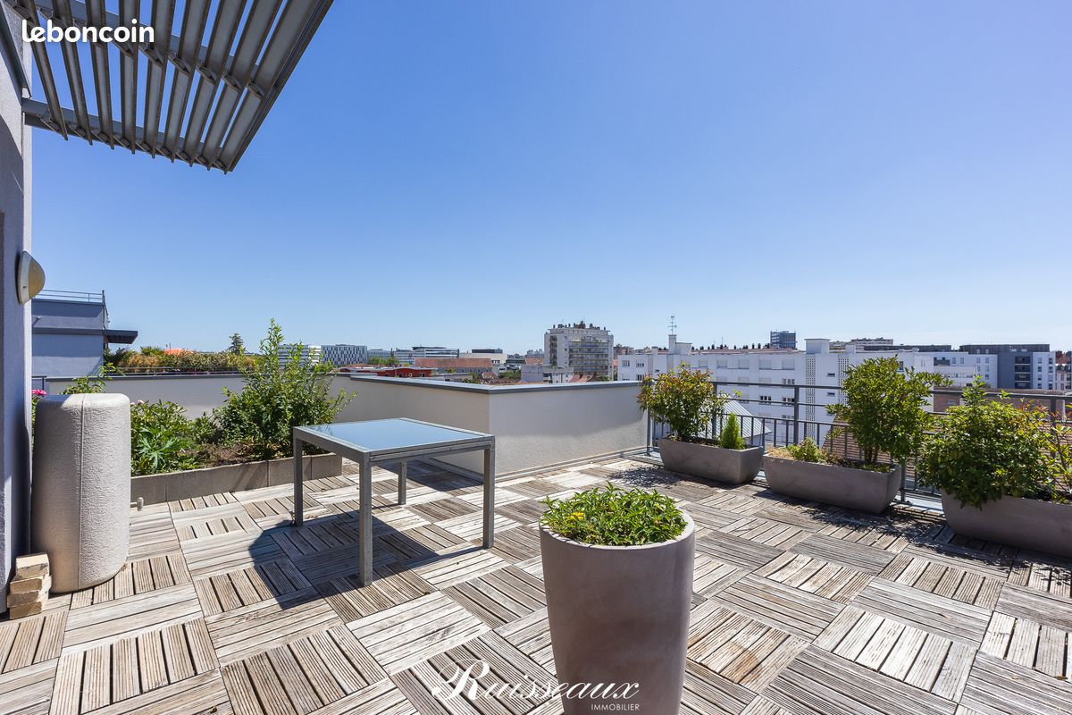 Appartement 6 pièces 131 m² · à Dijon · 131 m² · 410 000 €