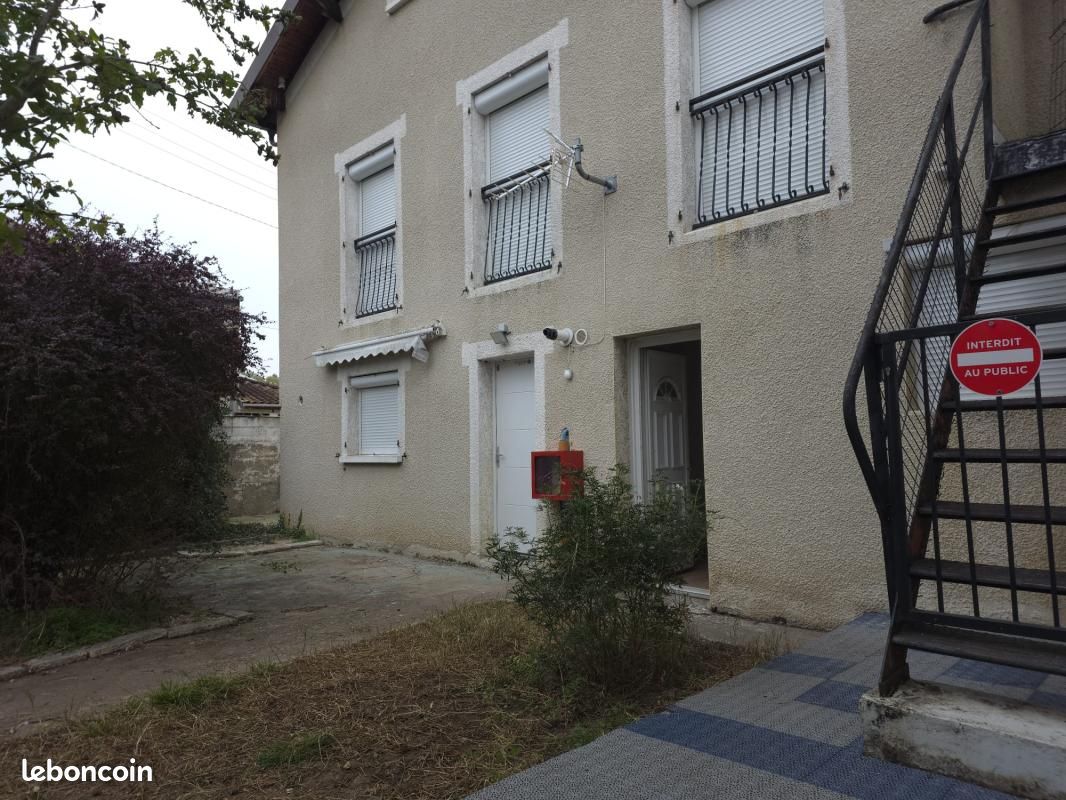 Maison 7 pièces 156 m² · à Villeurbanne · 156 m² · 300 000 €
