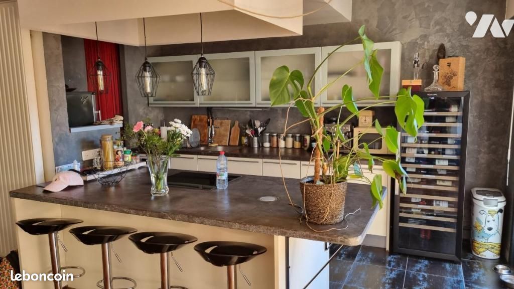 Appartement 4 pièces 137 m² · à Roubaix · 137 m² · 179 000 €