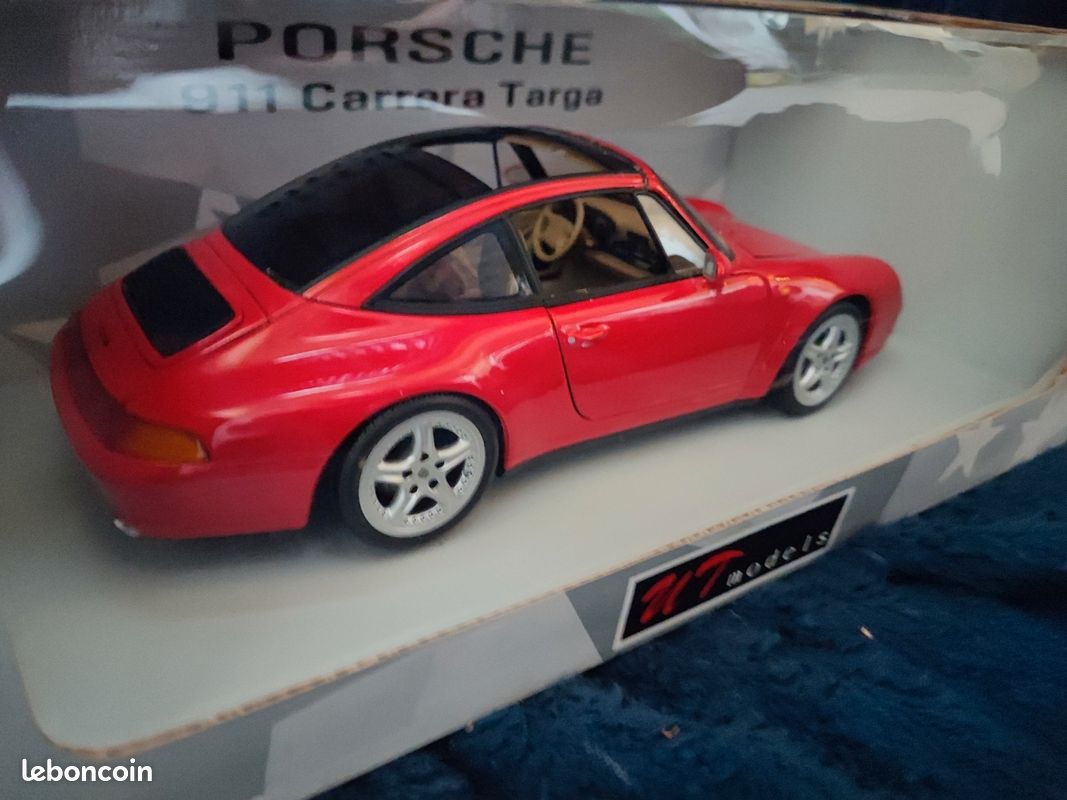 Porsche 911 (991) Carrera S Sport Design - Voiture miniature de collection - GT SPIRIT