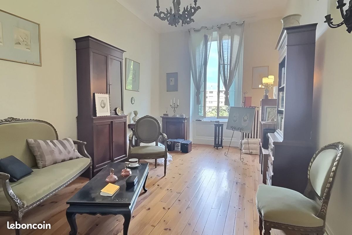 Appartement 2 pièces 49 m² · à Chamalières · 49 m² · 630 €