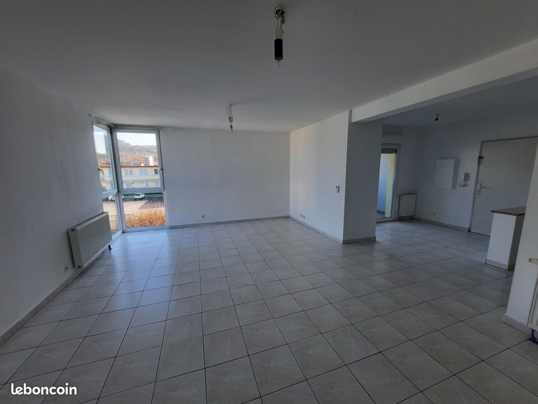 Appartement 4 pièces 97 m² · à Forbach · 97 m² · 800 €