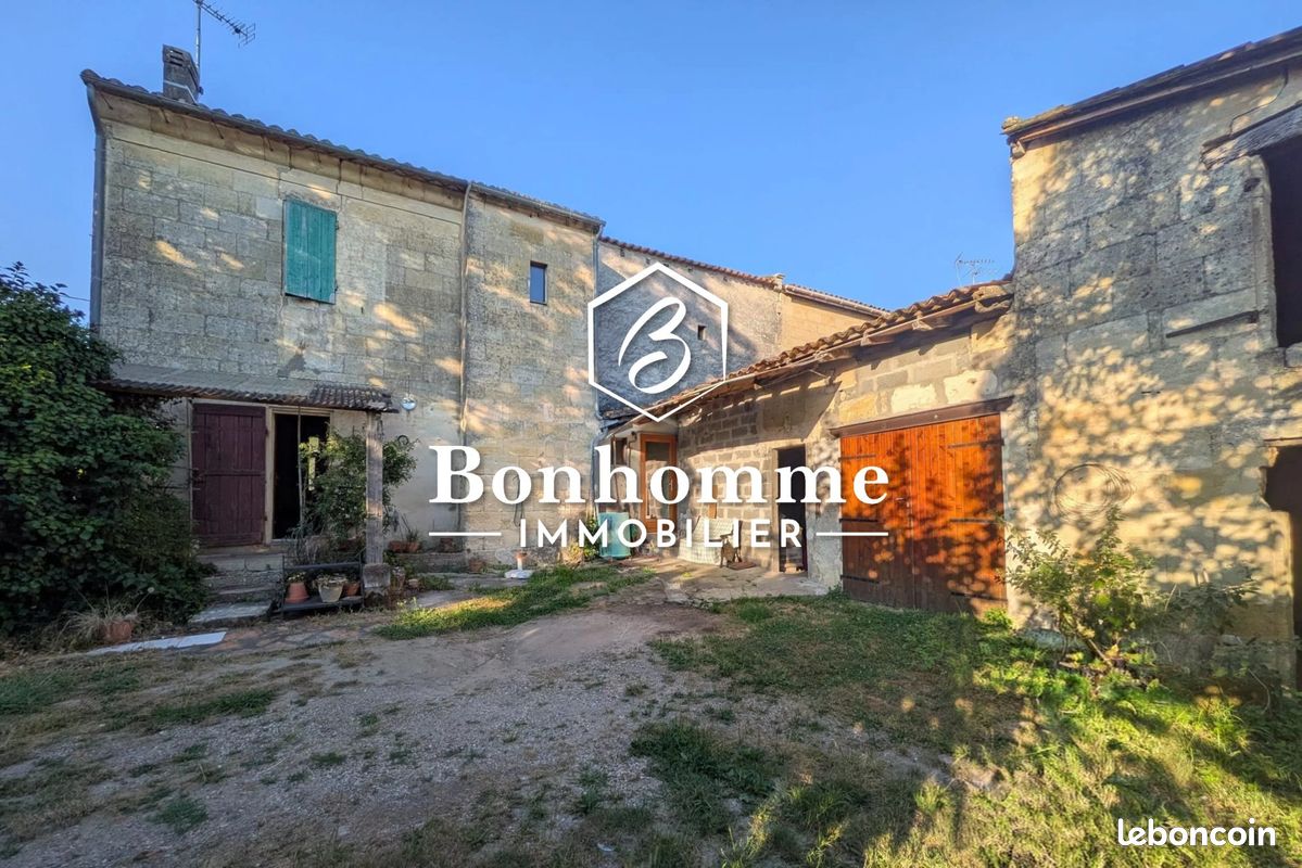 Maison 6 pièces 132 m² · à Langoiran · 132 m² · 108 750 €