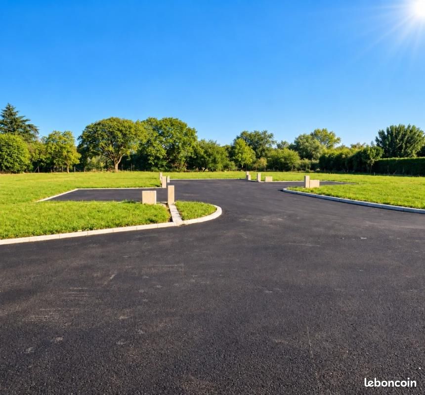 Terrain 350 m² · à Saint-Chaptes · 99 000 €
