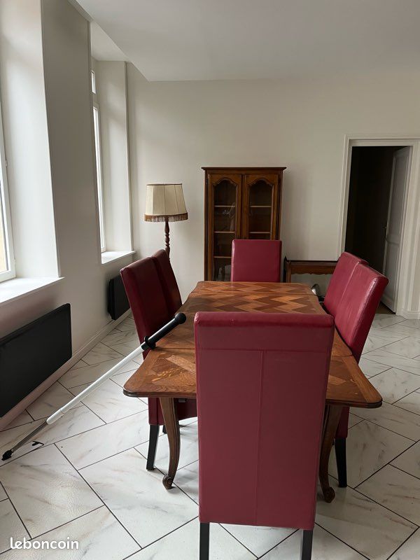 Appartement 4 pièces 74 m² · à Saint-Quentin · 74 m² · 700 €