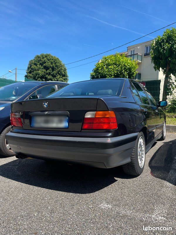 BMW série 3 e36 325i (image 1)