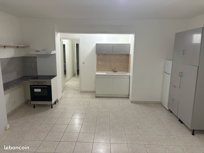 Appartement a louer chalons-en-champagne - 2 pièce(s) - 49 m2 - Surfyn