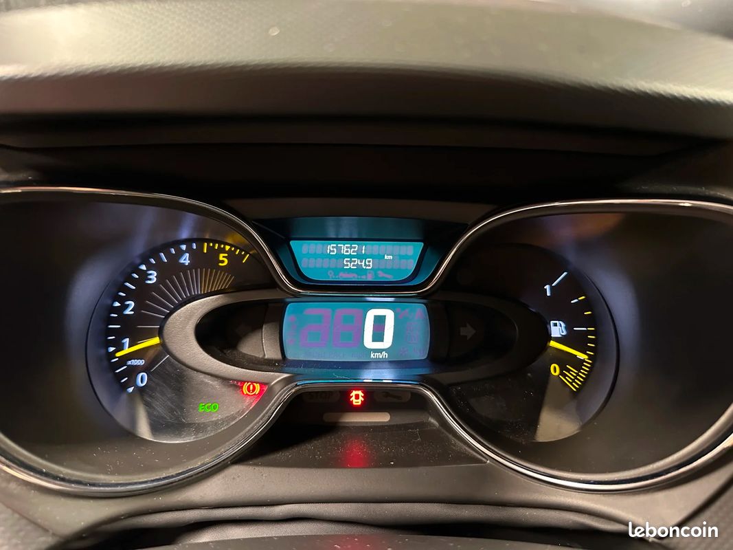 RENAULT CAPTUR dCi 90 Energy S&S eco² Zen 7580 (image 26)