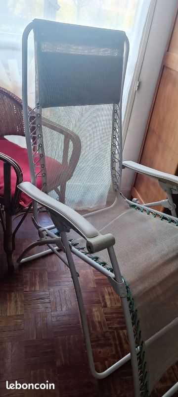 Fauteuil relax (image 1)