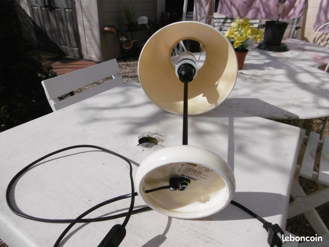 Lampe de chevet ou d'appoint (image 3)