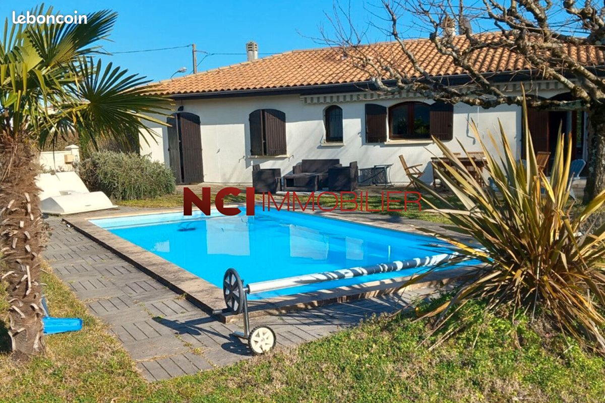 Maison 6 pièces 114 m² - Ambarès-et-Lagrave 33440 (image principale 6)