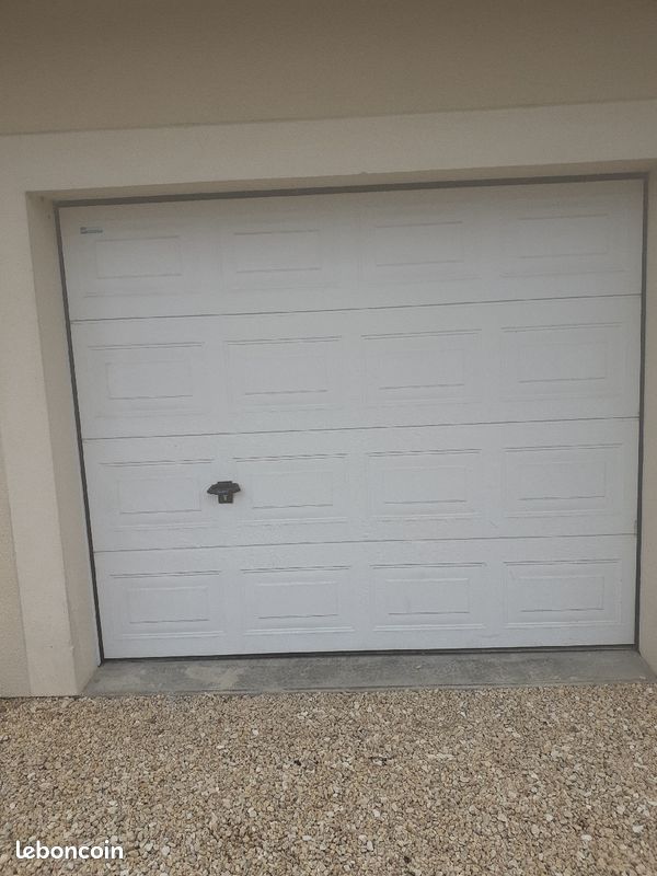 Porte garage (image 1)