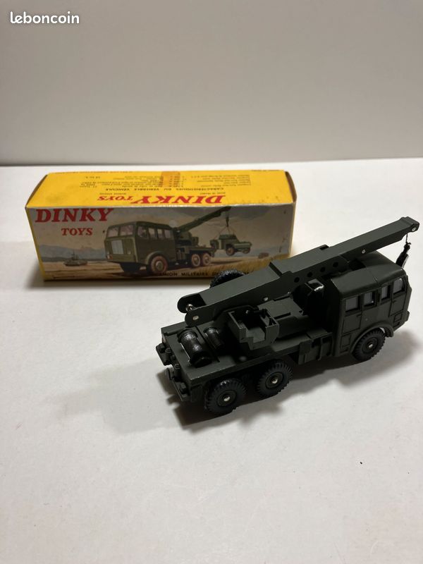 Dinky toys militaire GB- Missile servicing vehicule , neuf en boite ref 667, Vente aux enchères : Jouets - Trains - Poupées - Automates