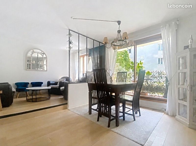 Appartement 3 pièces 72 m² · à Paris · 72 m² · 768 000 €