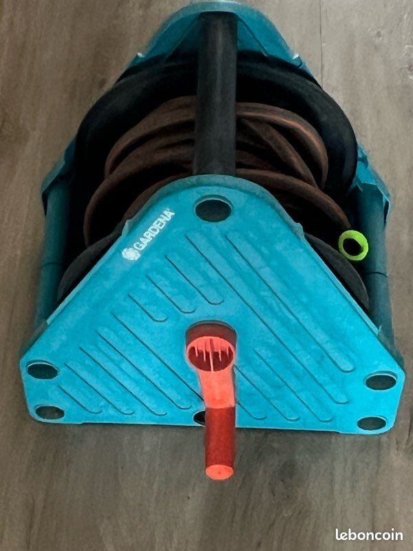 Enrouleur tuyau 10m gardena (image 1)