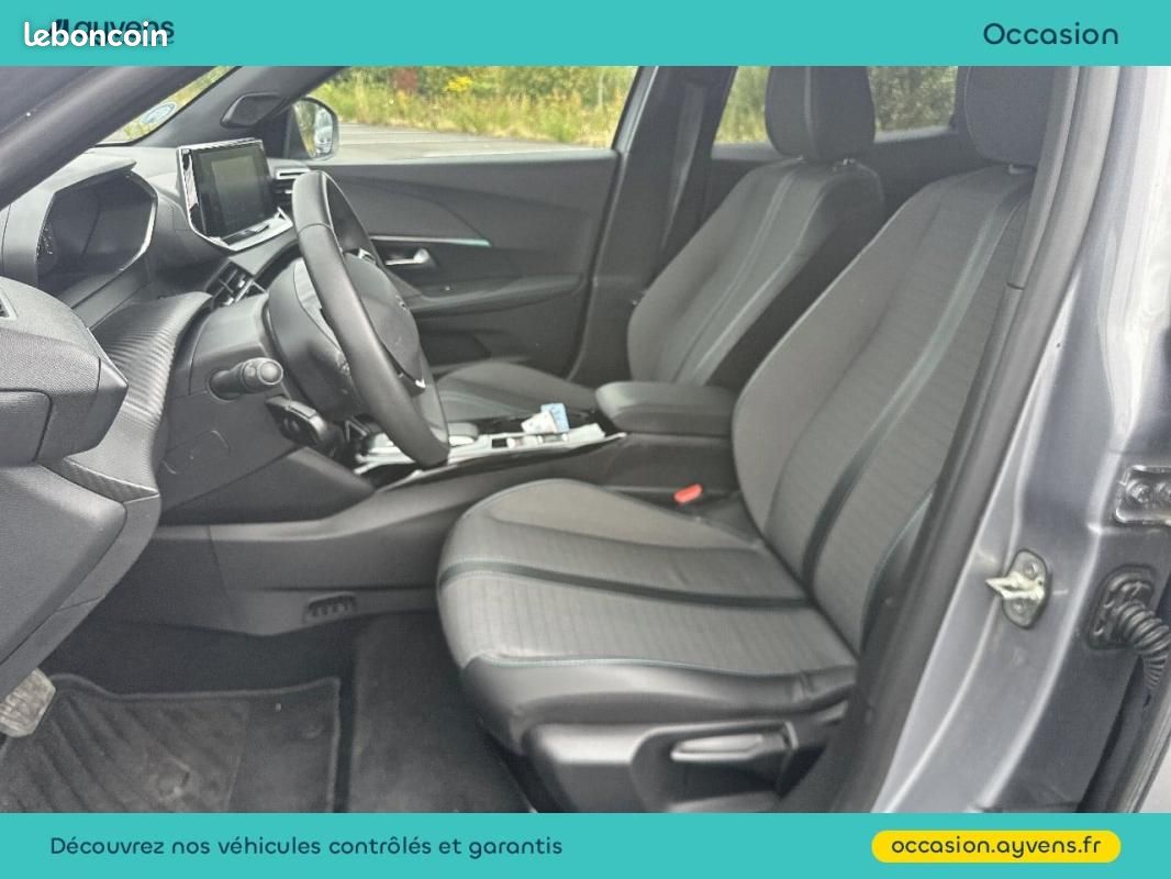 Peugeot e-2008 136ch Allure (image 10)