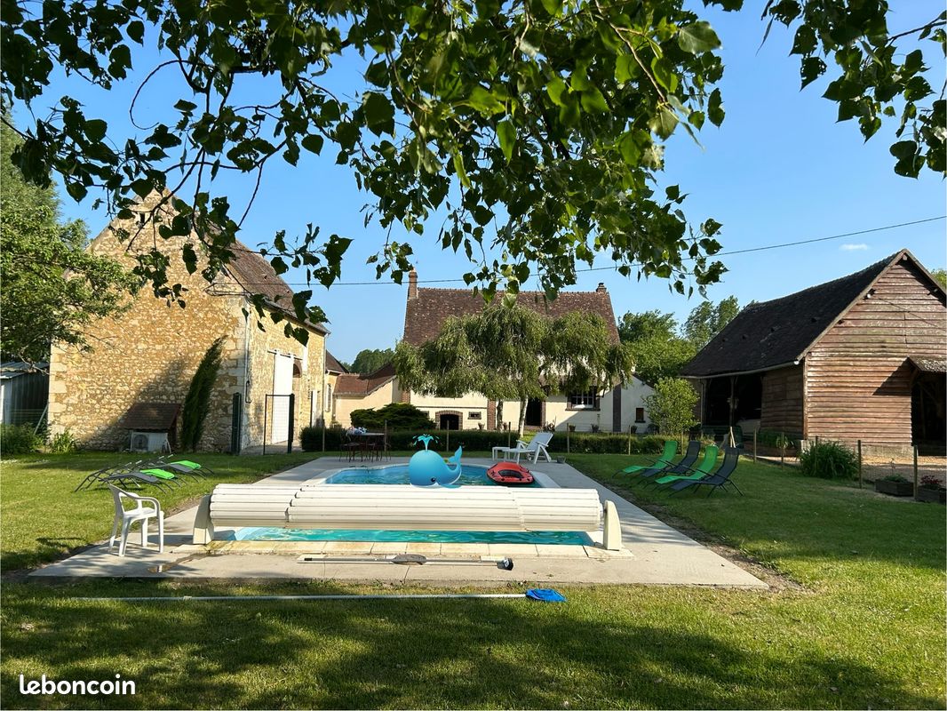 Appartement meublé n°2, 1er étage, moderne, au calme (image 1)