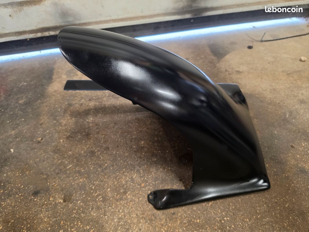 Garde boue arrière Yamaha Fazer (image 3)