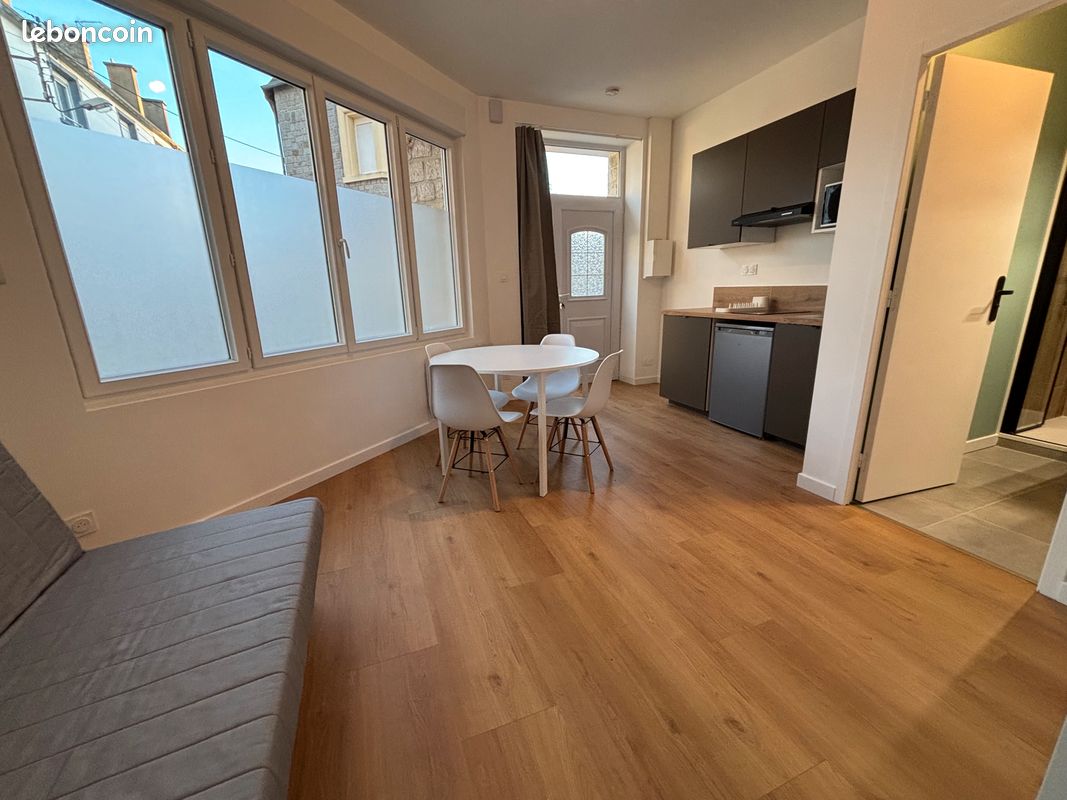 Appartement 1 pièce 20 m² · à Fougères · 20 m² · 450 €/mois