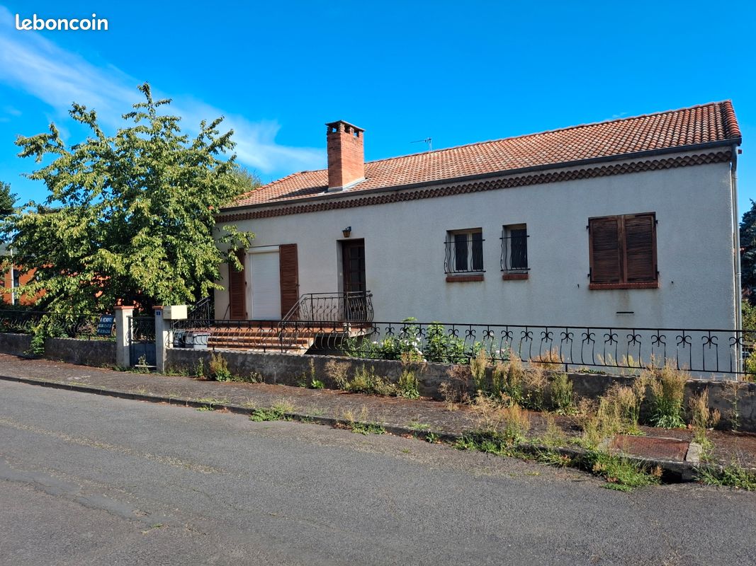 Maison 5 pièces 180 m² · à Langeac · 180 m² · 155 000 €