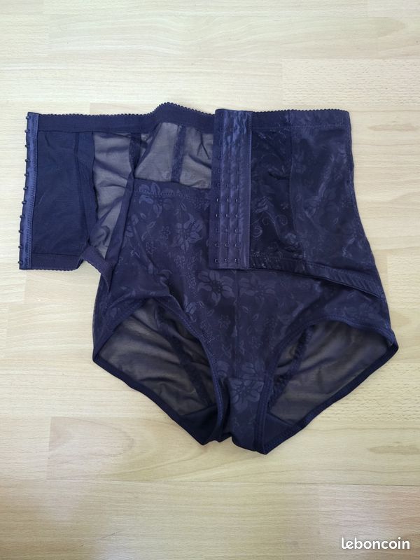 Culotte gainante noire imprimée (image 2)