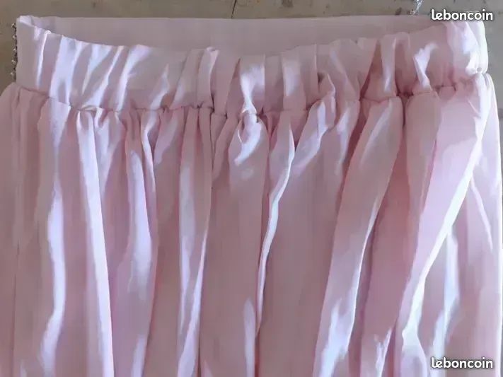 Jupe longue fluide rose pâle avec ceinture perlée - Taille 40/42 (image 6)