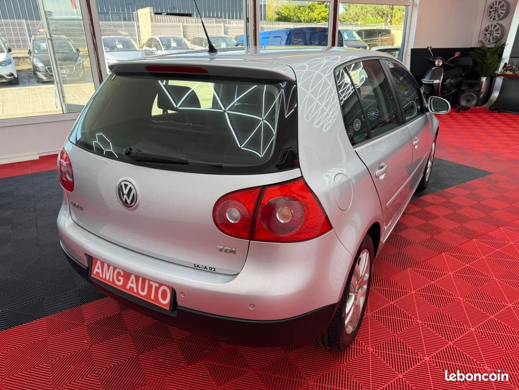 Volkswagen Golf V 1.9 TDi 105 CV (image 4)