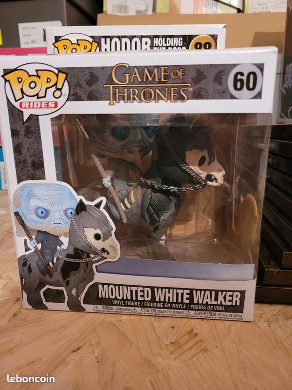 Pop marcheur blanc et son cheval game of thrones Collection