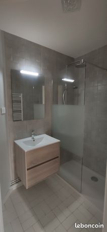 Bel appartement T4 81m2 de plein pied 100m gare entièrement rénové