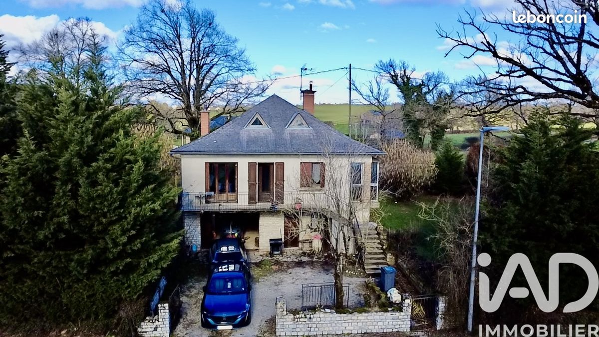 Maison 7 pièces 132 m² · à Naucelle · 132 m² · 149 000 €