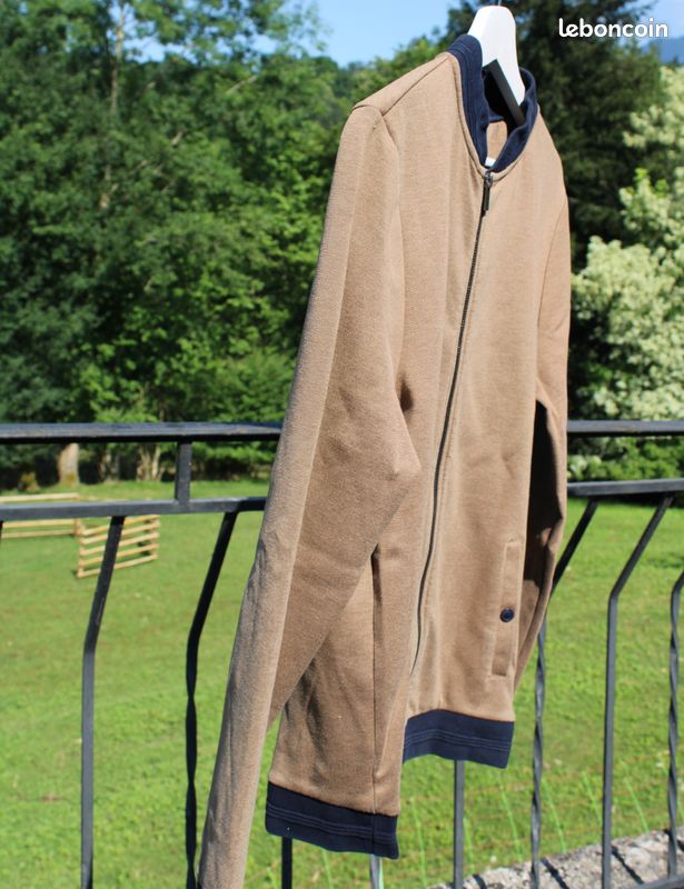 Gilet Zippé Homme DEVRED Camel Bleu Marine – Taille L Vêtements