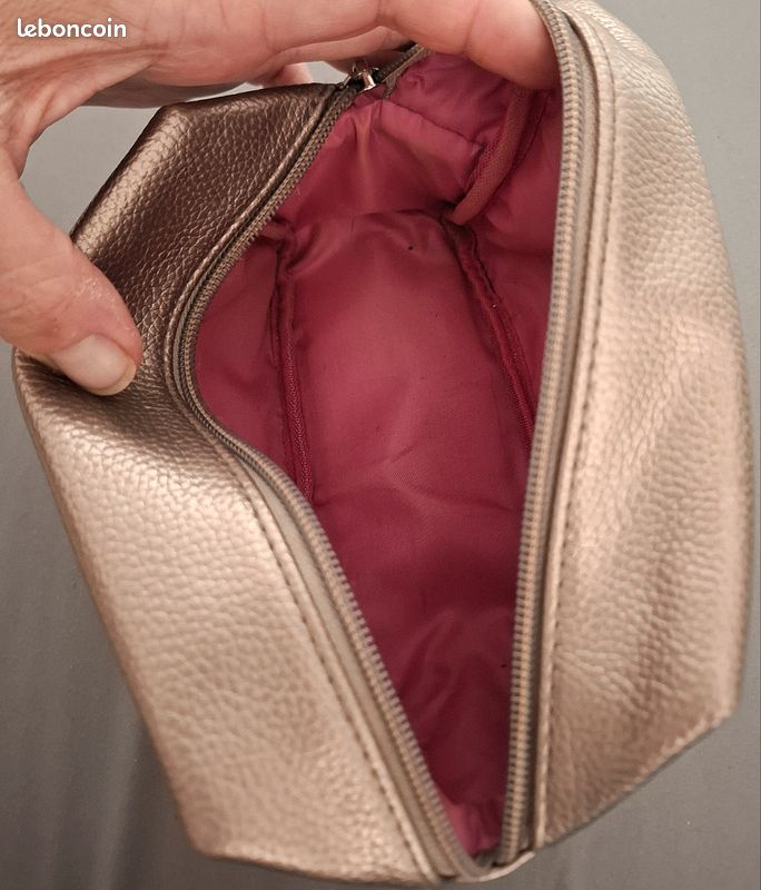 Pochette rectangulaire similicuir cuir bronze format 9 × 12 x 17cm (image 6)