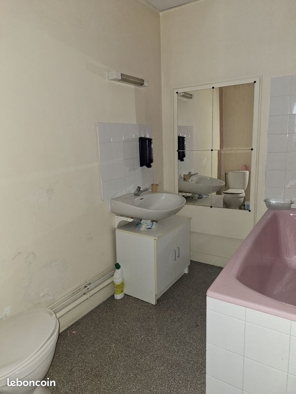 Immeuble 230 m² Angoulême (image 6)