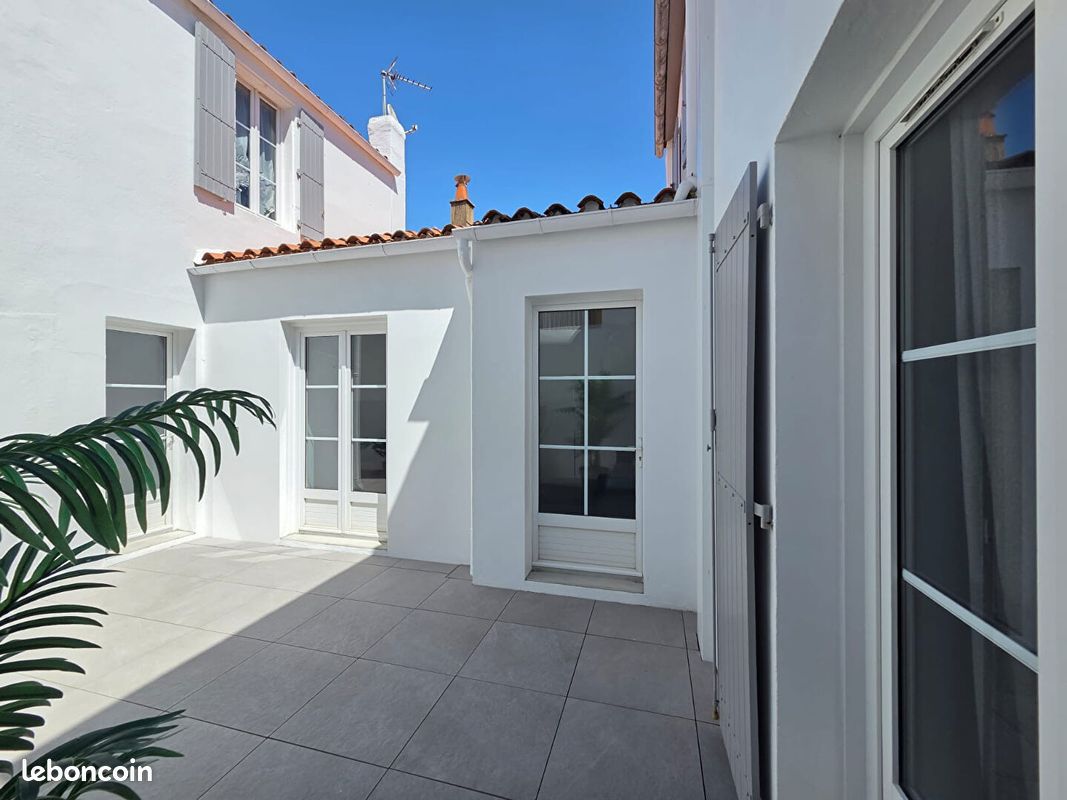 Maison 6 pièces 112 m² · à Les Sables-d'Olonne · 112 m² · 699 815 €