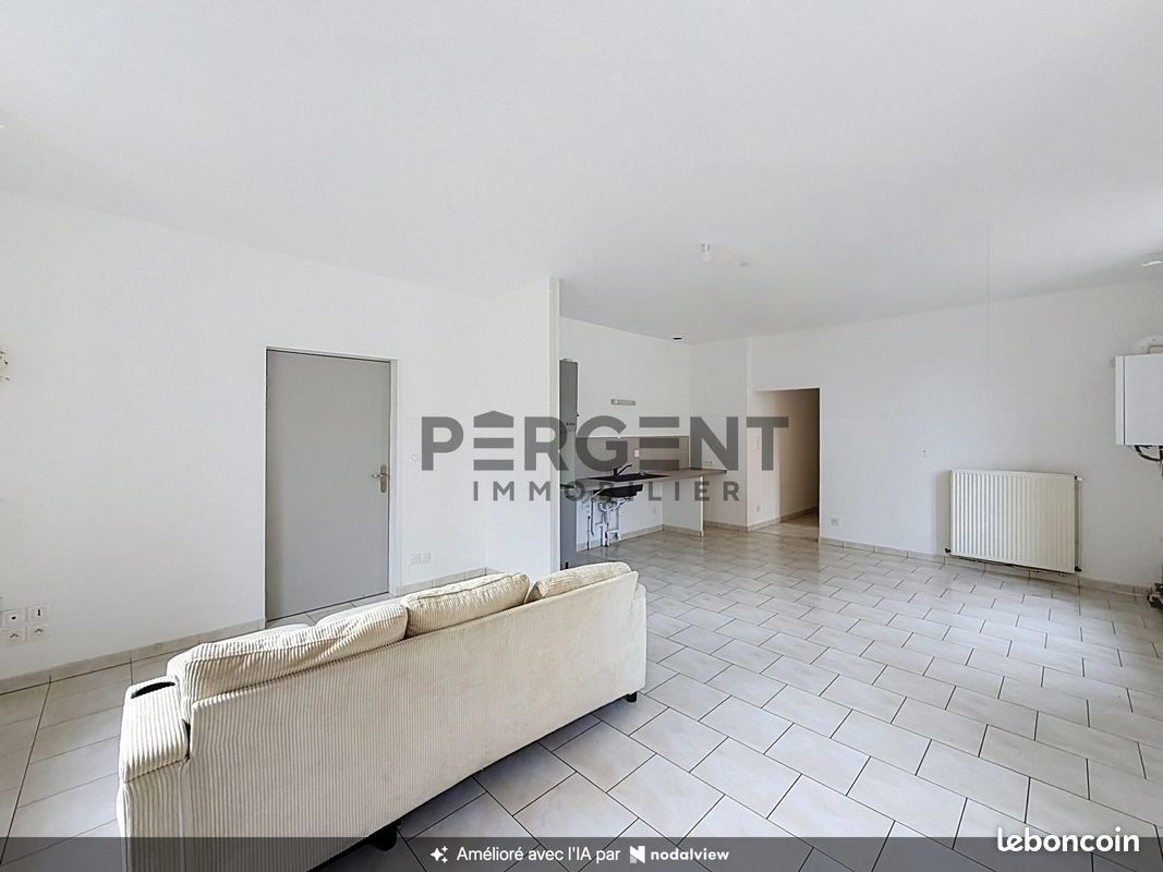 Appartement 3 pièces 75 m² · à Charleville-Mézières · 75 m² · 580 €/mois